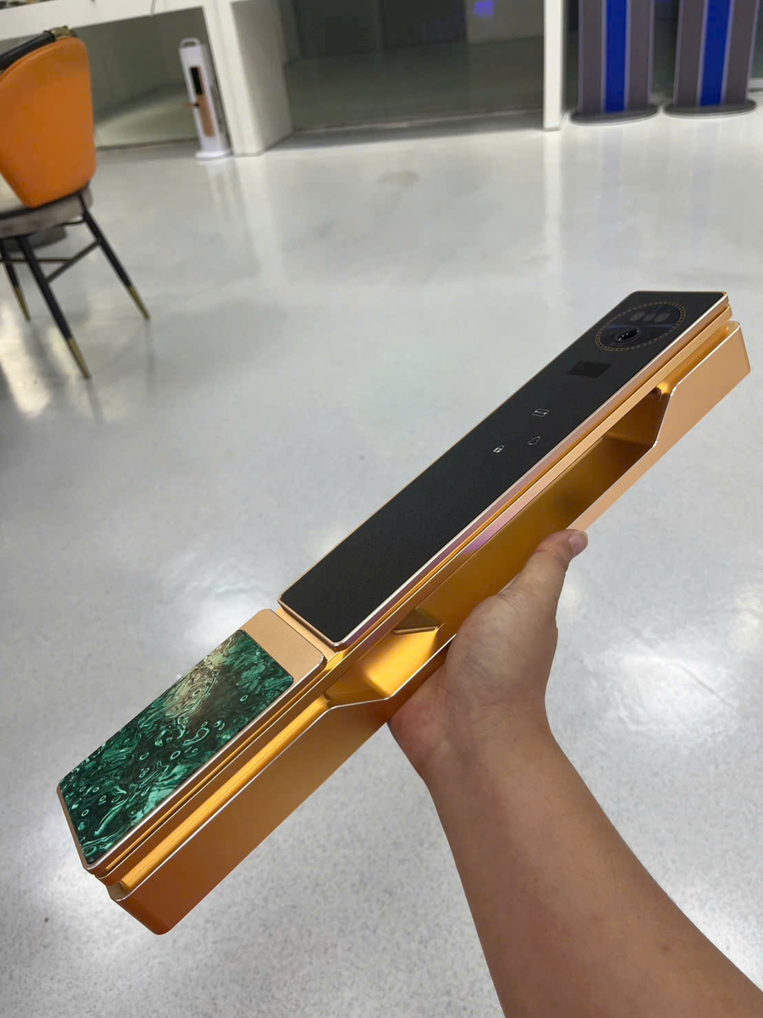 khoa-van-tay-kassler-kl-899-plus-malachite-gold-14